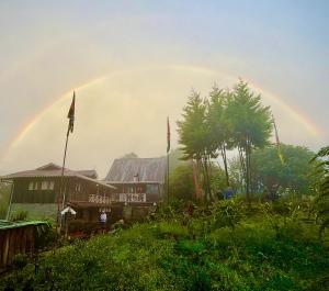 Lake View Nest Eco Retreat & Home Stay