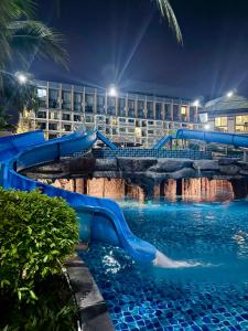 Laguna Beach Resort 2