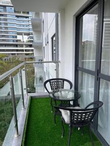 2 bedrooms apartment in Riverside drive