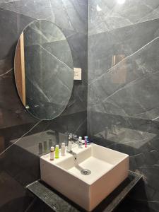 The Vintage Luxury Serviced Apartment