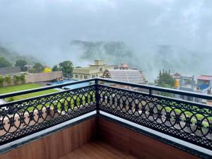 Purple Diamond 4Bhk Villa