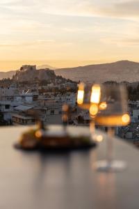 Urban Forty One Acropolis-view penthouse