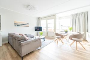 Dünenloft 53 Ameland - tolle, komplett renovierte Ferienwohnung für bis zu 4 Personen - Haustiere herzlich willkommen - Balkon ausgerichtet nach Süden
