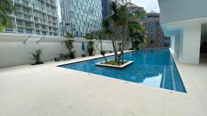 3-10mins to klcc -pavilion -premium studio 2-4pax