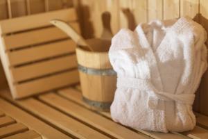 Schwalbennest Greetsiel für bis zu 6 Personen mit Kaminofen, Whirlpool und Sauna - Haustiere herzlich willkommen, nah am Hafen