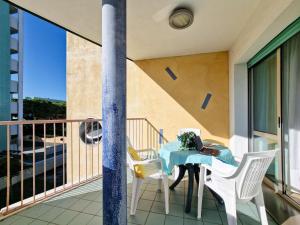 Lovely and cozy beachside flat-Beahost