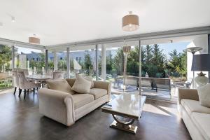 Villa Pêra By Gabi Miguel