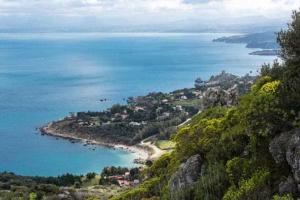 Villa Disa by Sicily Travelling Villas