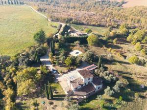 Scappo in Umbria, Casale Lenuccia