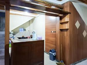 Amore Guesthouse Syariah Mitra RedDoorz