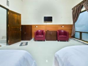 Amore Guesthouse Syariah Mitra RedDoorz