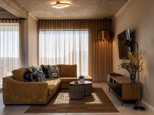 Villa and Studio Eiland