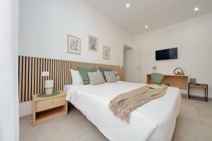 Nancy Bleisure Suite