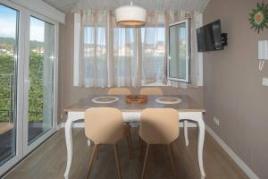 Porta da Seca casa con jardín y asador Rías Baixas