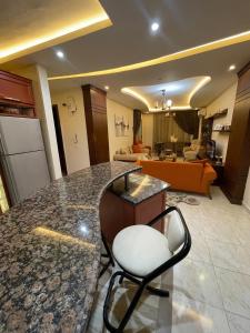 Central Apartment with Wide Garden View by mohamed