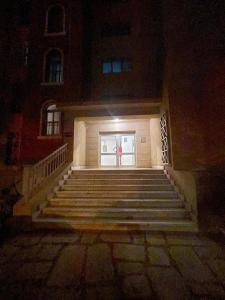 Central Apartment with Wide Garden View by mohamed