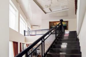 RedDoorz Plus Syariah at Rizano Homestay Batu Sangkar