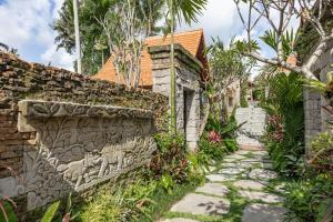 Nadisa Villa by GenuineHost