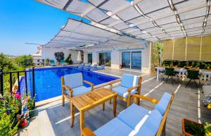 Sea View Villa for 10 People in Kalkan