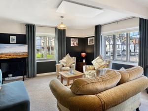 Oxford House Porlock