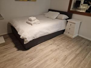 Chelsea cloisters Studios