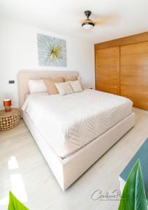 Estrella Garden Shaula 301 New Modern Penthouse