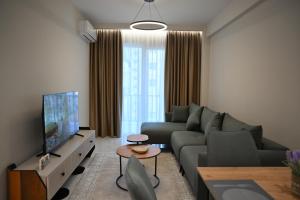 The Minimalist Escape