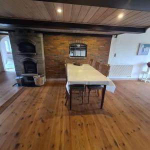 Horse Estate Farm Stay - Beautiful Surroundings