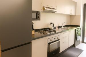 2 chambres avec terrasse vue piscine