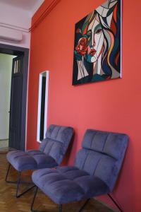 Rose House - Modern 5BR Home in Central Budapest AC