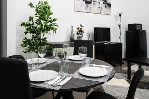 DUOMO Wonderful Apartment for 6