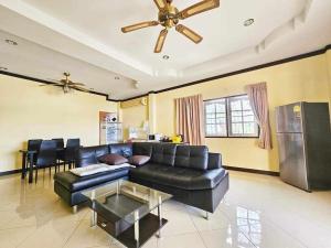 Karon cottage Resort 2 Bedrooms Vl and BBQ