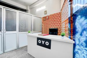 SPOT ON by OYO Hardik Palace