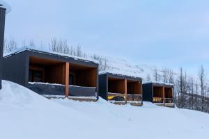 North Mountain View Suites