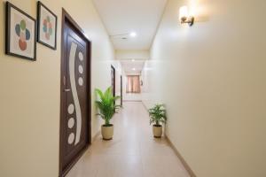 FabHotel Manis Residency - Nr Coimbatore International Airport