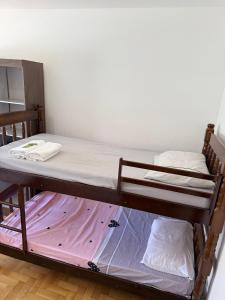 301- Apartamento 2 quartos próximo UFN, com garagem