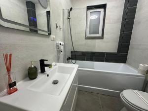 Zlata London Residence Center 3f