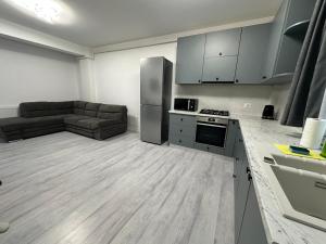 Zlata London Residence Center 3f