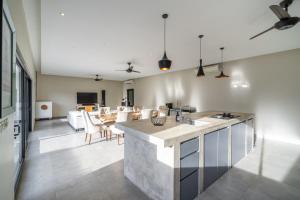 Lotus Villa-Cozy 3BR in Canggu