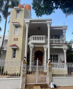 Kiki Stay- 2BHK Apartment with Pool