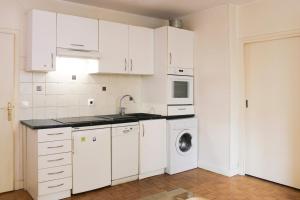Apartment ideally located in Paris