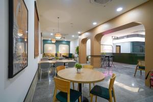 Olive Hotel Hitec City by Embassy Group