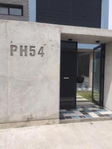 Moderno departamento PH54