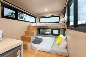 Mint camper car mine hills2