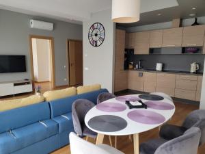 Saulės Sonata Etude