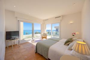 Cape Town by Fidalsa