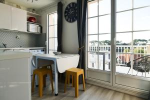 appartement vue sur le lac - port bourgenay