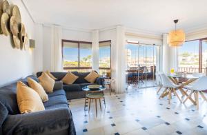 Front Beach Complex with direct access to the beach