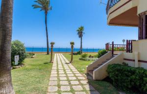 Front Beach Complex with direct access to the beach