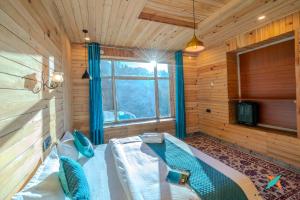 Zostel Homes Gadagushaini, Jibhi